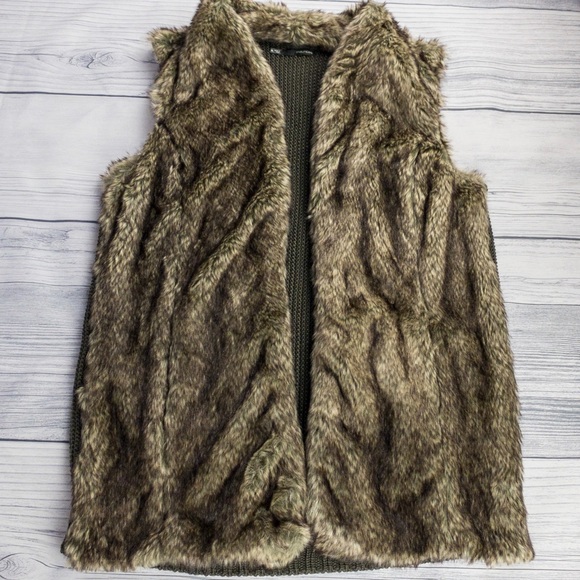 Maurices Tops - ‼️SOLD‼️ Brown Faux Fur Vest - XL